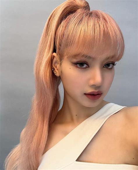 Blackpink Lisas Hairstyles Are Always The Talk Of The Town Here Are