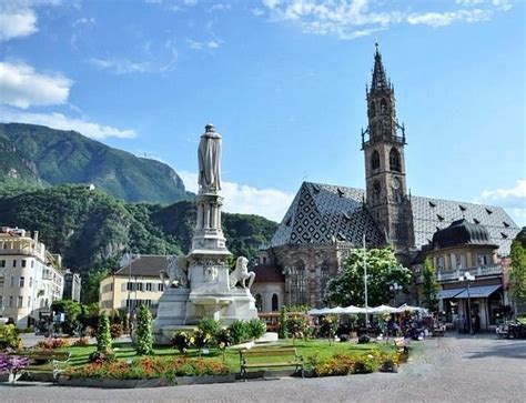 Piazza Walther Bolzano All You Need To Know Before You Go