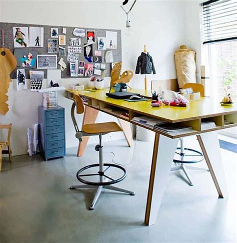 35 Gorgeous And Inspirational Workspaces Where Anyone Would Be Lucky To