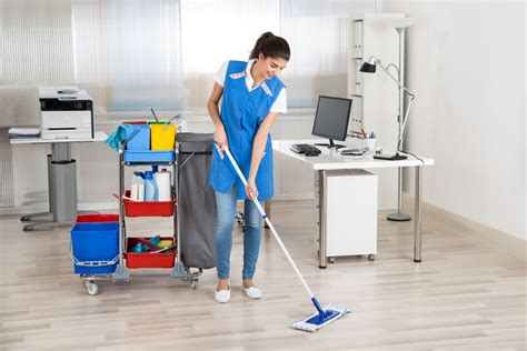 Benefits Of Availing Commercial Cleaning Services Expat Essentials