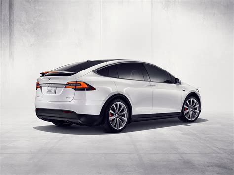 Teslas Model X Has Bigger Problems Than Faulty Falcon Doors Wired