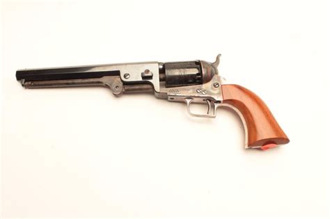 Colt New Black Powder Series Reproduction 1851 Colt Navy Revolver 36