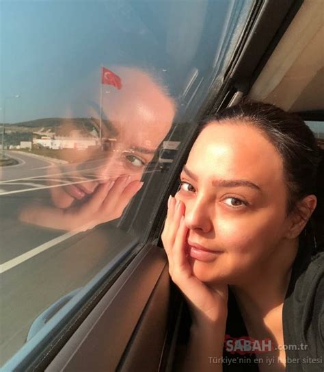 Ebru gündeş, makyajsız halini sosyal medya hesabında takipçileriyle paylaştı. Ebru Gündeş'i hiç böyle görmediniz! Sosyal medyadan ...