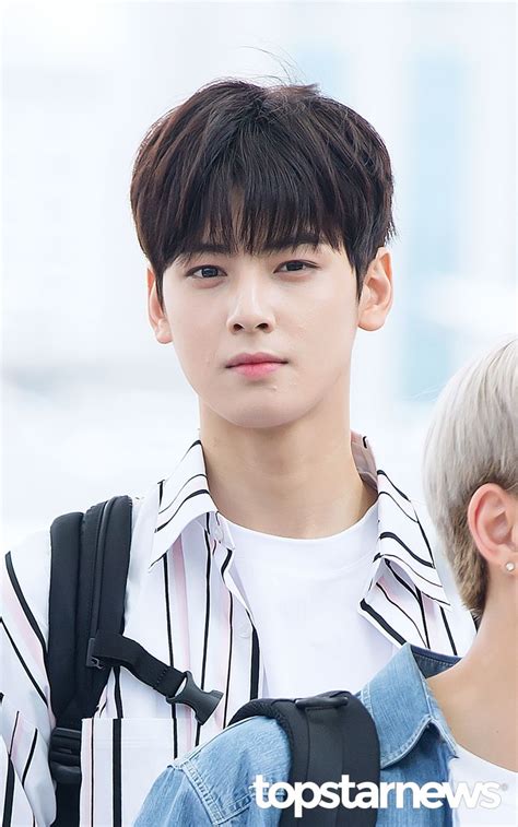 [HD포토] 아스트로(ASTRO) 차은우 숨막히는 아이컨택 #topstarnews Cha Eunwoo Astro, Astro