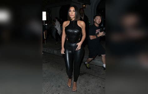 Kim Kardashians Skims Shapewear Line Makes 2 Million Within Minutes