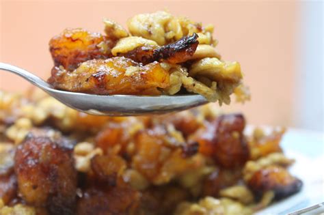 Village diaries with varun inamdar is a show on rajshri food. Femi's Kitchen: BANANA EGG FRY KAAIPANDAM 