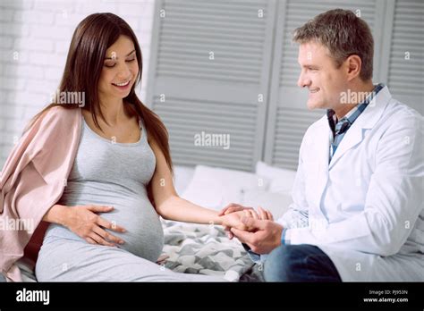 Hospital Visiting Baby Hi Res Stock Photography And Images Alamy