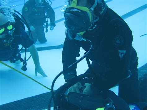Lafd Dive Search And Rescue Team Lafd Divers Participate In Nfpa
