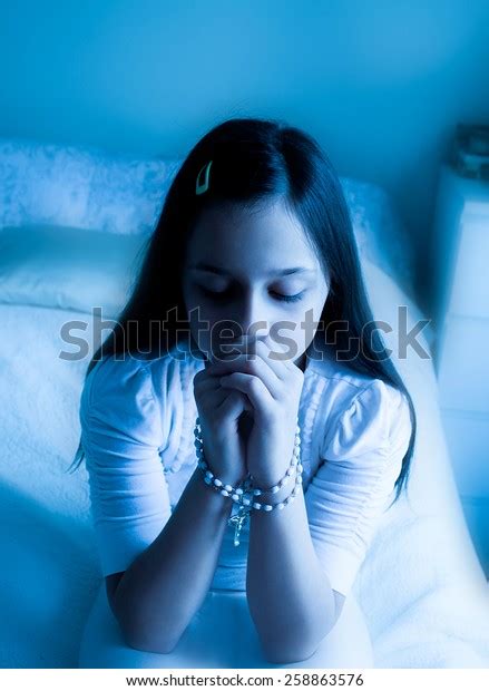 Little Girl Praying Her Bedroom Stock Photo 258863576 Shutterstock