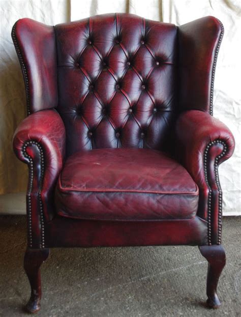 There are 72 red wing chairs for sale on etsy, and they cost 423,31 $ on average. Vintage Red Oxblood Leather Wingback Armchair Chesterfield ...