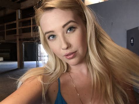 samantha rone on twitter 😈 ronedrones 😈 i m accepting custom video requests for this coming