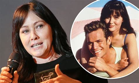 See more ideas about shannen doherty, beverly hills 90210, shannon dorothy. Shannen Doherty cries when she talks about her Beverly ...