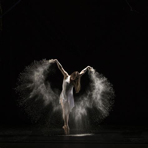 photograph on pointe by derrick senior on 500px dance photos dance pictures dance life dance