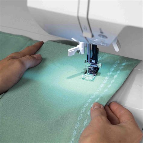 Singer Confidence Sewing Machine (7363)