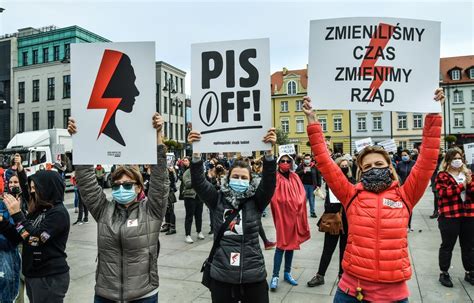 Strajk kobiet w Bydgoszczy Środa 28 10 2020 Gazeta Pomorska