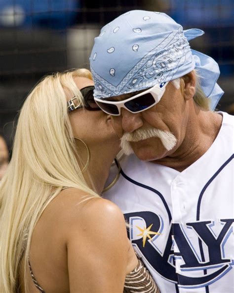 Bubba The Love Sponge Offered Wife To Hulk Hogan During Deteriorating