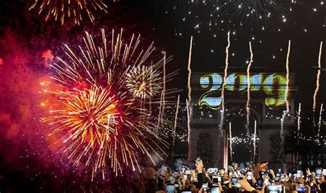Make it a memorable experience. Happy new year messages: How to wish Happy New Year in ...