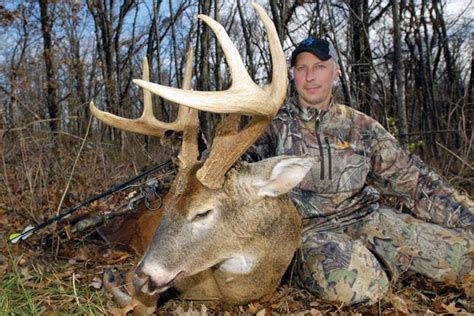 How To Shoot Your Biggest Buck Ever Petersens Bowhunting