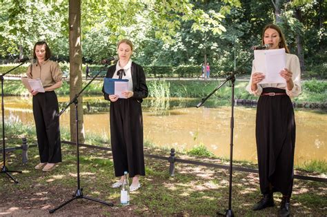 Gedenkstunde Anlässlich Des 90 Jahrestags Des Verbots Der Glaubensgemeinschaft Der Zeugen