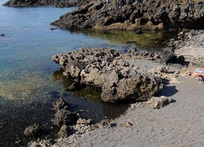 Maybe you would like to learn more about one of these? Caletta di Ustica - QSpiagge