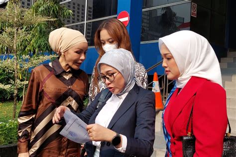 kuasa hukum sebut body checking finalis miss universe indonesia salahi aturan