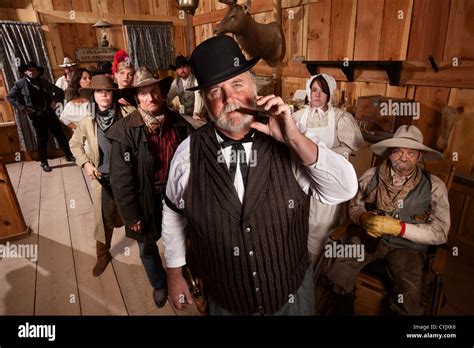 Old Western Bartender Hi Res Stock Photography And Images Alamy