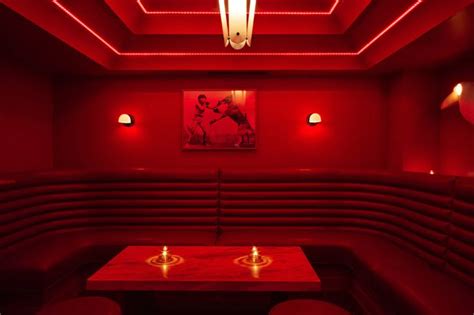 15 Nyc Bars With Private Rooms New York The Infatuation Private Room Red Rooms Nyc Bars