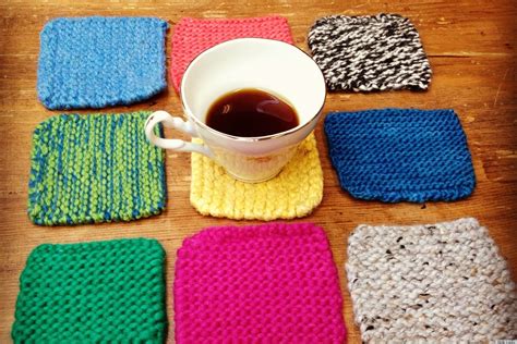 Slidercard, schiebekarte oder auch kullerkarte. Homemade Gift Ideas: Knitted Coasters | HuffPost