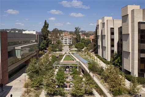 Ucla Court Of Sciences Student Center Safdie Rabines Architects