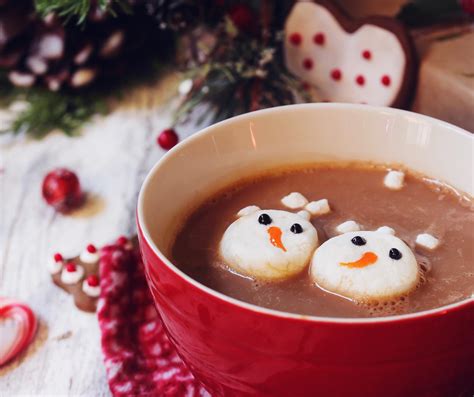 Hot Cocoa Bombs You Can Make In Under 30 Minutes