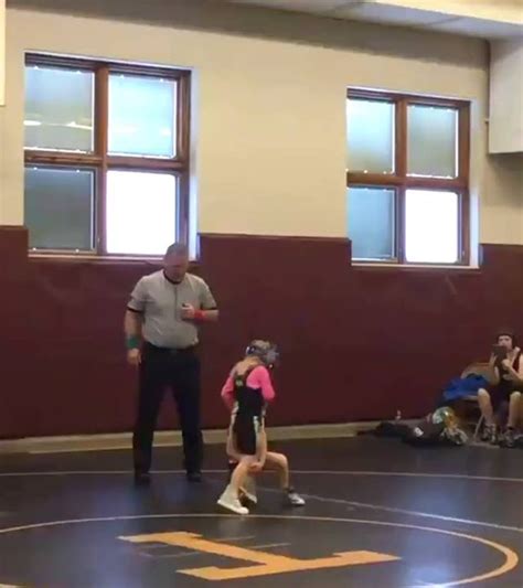 news now little brother mistakes sisters wrestling match for fight