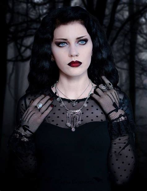 Gothic Metal Girl Goth Beauty Gothic Girls
