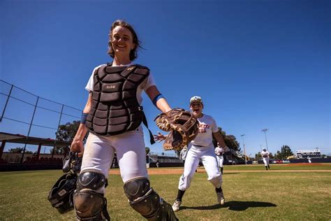 Justine Siegal • Women In Baseball — Grassroots Baseball