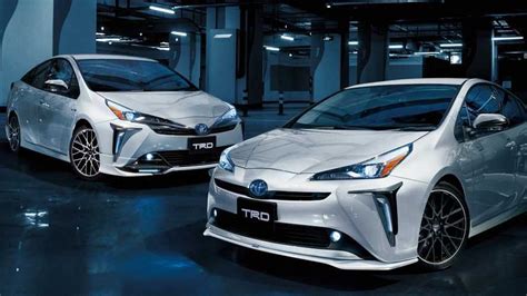 2019 Toyota Prius Gets Sporty Makeover From Trd Toyota Prius Toyota