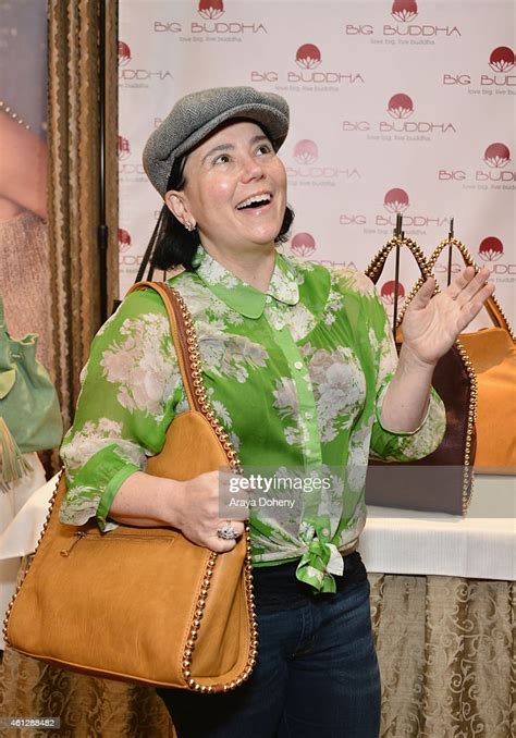 Actress Alex Borstein Attends The Hbo Luxury Lounge Featuring Pandora News Photo Getty Images