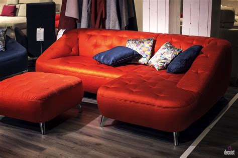 30 Bright And Comfy Sofas That Add Color To The Living Room