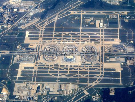 18 Maiores Aeroportos Do Mundo Aeroporto Internacional De Dallas Fort
