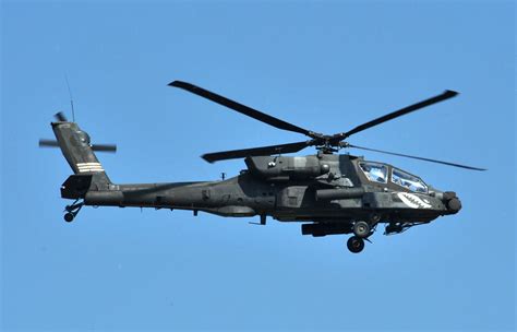 Filea Us Army Ah 64 Apache Helicopter Assigned To The 159th Combat Aviation Brigade 101st