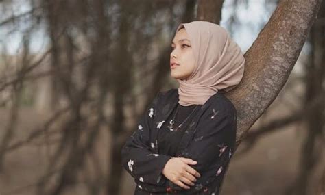 Dan pada saat itu allah swt berfirman aku memberi penangguhan (dari azab seksa) kepada kamu. Hiduplah Apa Adanya Saja, Karena Memaksakan Diri Agar ...