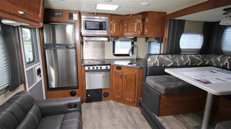 2018 Lance Lance 2285 Can Am Rv Centre