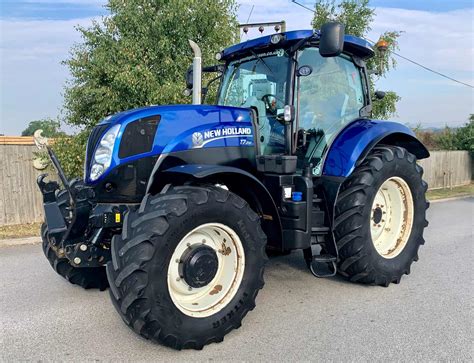 New Holland T7210 Blue Power 50k Auto Command Video Inside Gm