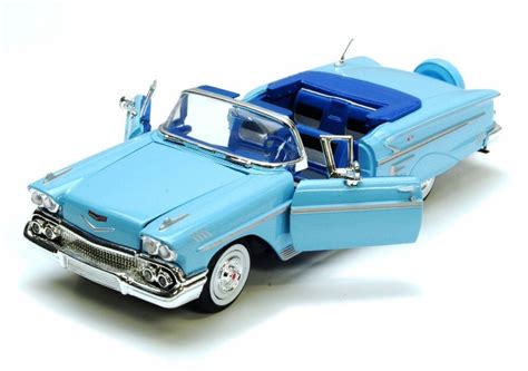 1958 Chevrolet Impala Convertible Blue Motormax 73267 124 Diecast