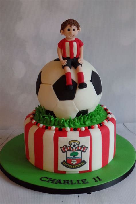 Football cakes are a great favorite among ardent lovers of the game. Southampton football club cake | Football birthday cake ...