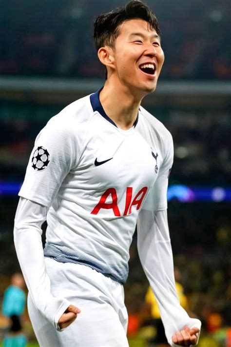 Find out what house the korean winger lives in and have a look at his cars! Son Heung-Min | Jogadores de futebol, Tottenham hotspur ...
