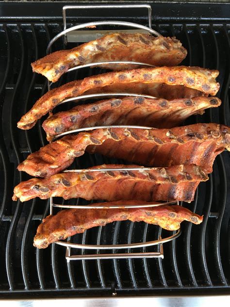 Spare Ribs auf dem Gasgrill Grillforum und BBQ