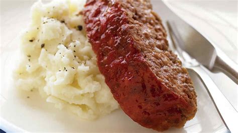 This recipe is amenable to customizations of that sort. How Long To Cook A Meatloaf At 400 Degrees / How Long To Bake Meatloaf At 400 Degrees - It will ...