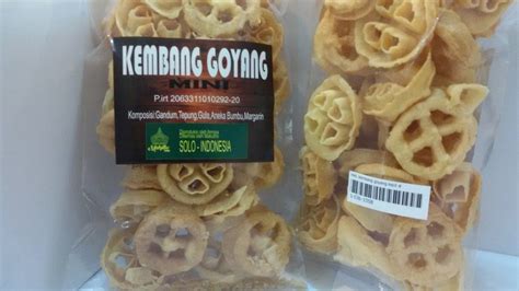 Proses pembuatan desain kotak tisu karakter yang berbeda dari produk pasaran. 20+ Inspirasi Cara Bikin Stiker Label Pesanan Makanan Ukm ...