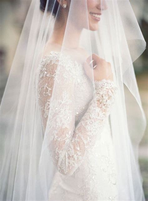 How To Select The Perfect Bridal Veil For Your Wedding
