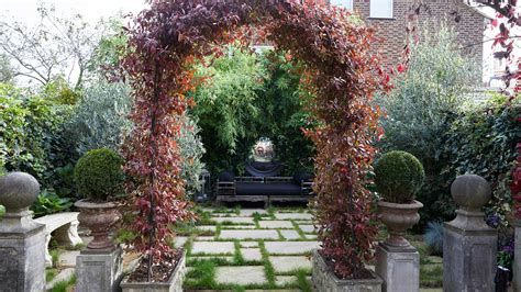 Garden Arch Ideas 11 Gorgeous Archways For Your Backyard Gardeningetc