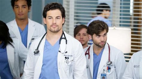 Grey S Anatomy Tres Dramas Médicos Que Puedes Ver Mientras Se Espera El Estreno De La Temporada